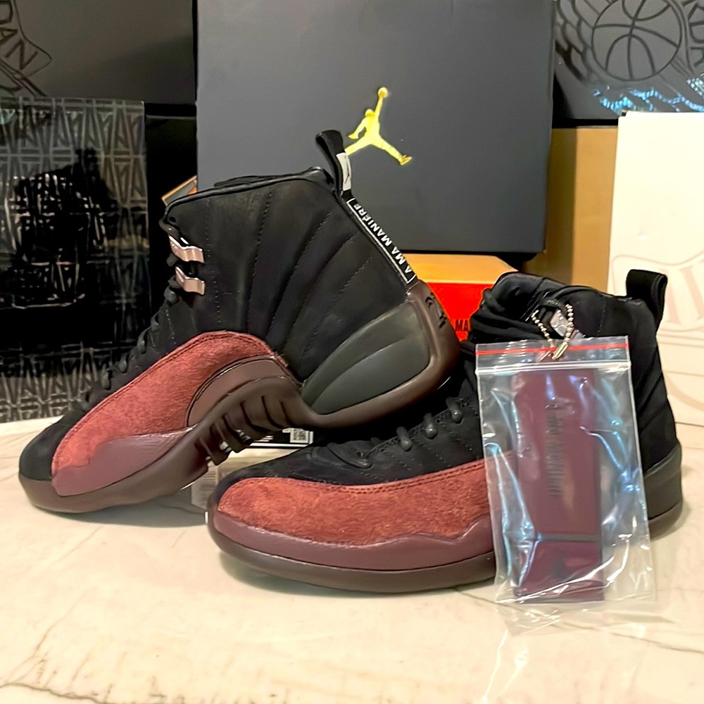 W Air Jordan 12 A MA MANIERE Black
